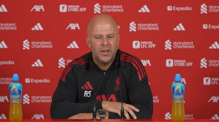 乐鱼体育登录入口-主帅宣！斯洛特确认：利物浦与帕尔马就莱奥尼交易达成协议！