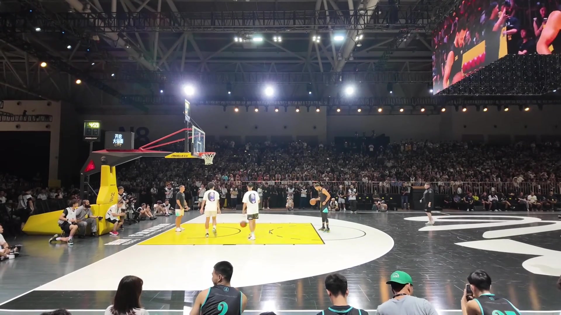 life-leyu.com-库里罚球训练秘诀揭秘：连续10次命中的标准与6记空心球的要求